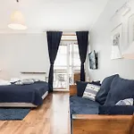 Mistral By Renters Apartmán